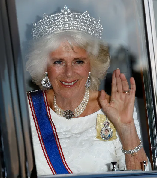 camilla parker bowles wears crown like tiara with queen