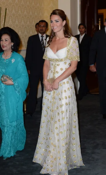 meghan markle kate middleton wear princess gowns