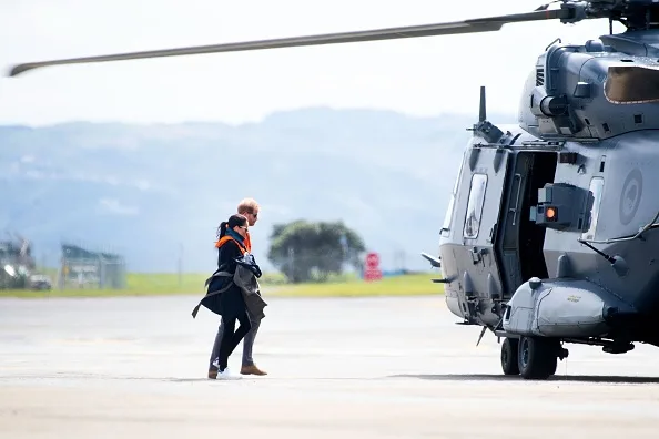 Prince harry Meghan markle board helicopter to abel tasman national park