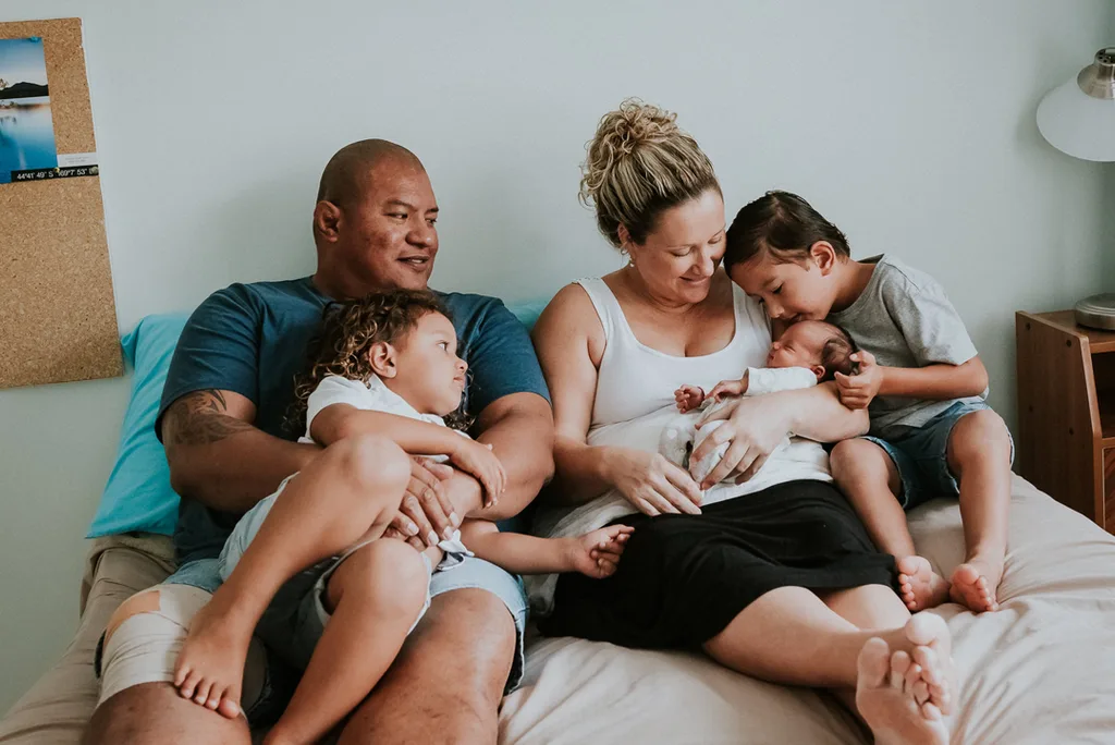Australian mum delivers own baby by csection