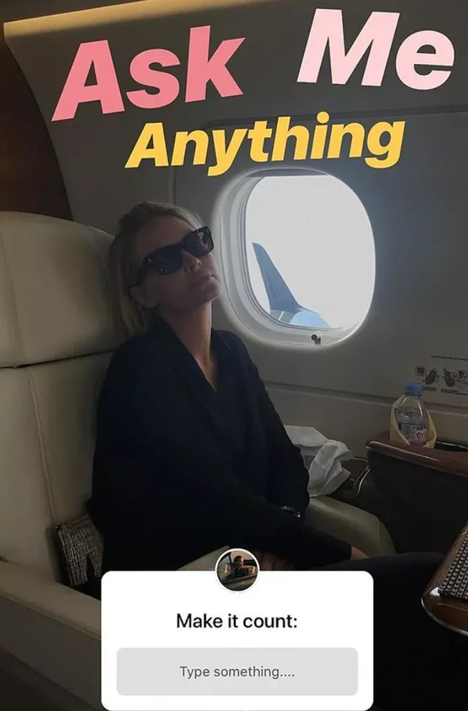 Lara Worthington/Instagram