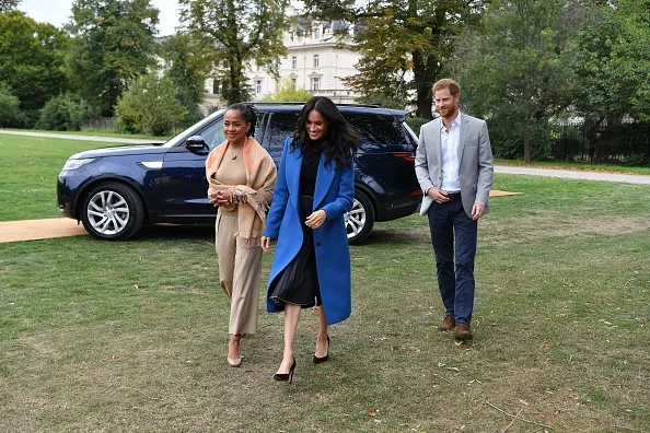 Will Meghan markle mum move to UK