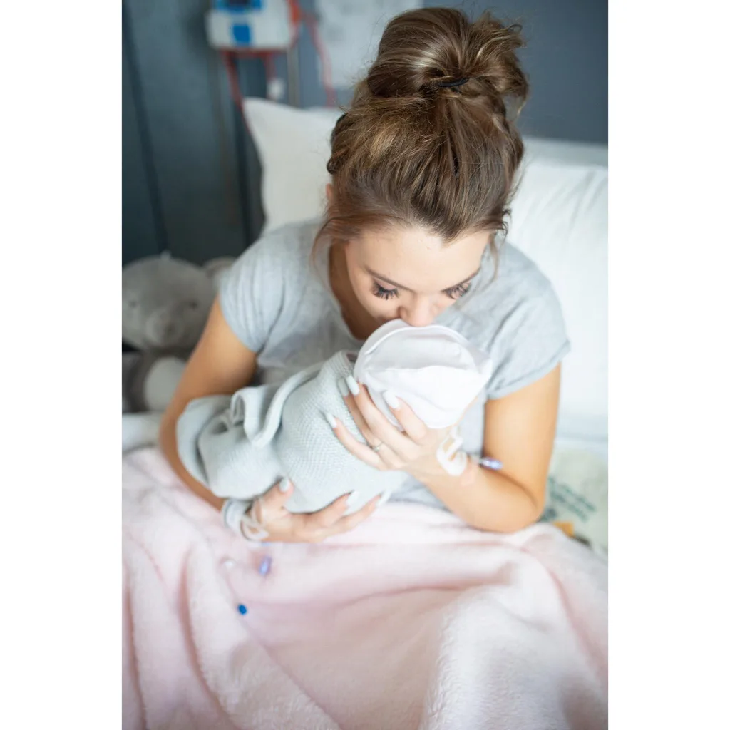 Australian mum shares heartbreaking photo of stillborn son