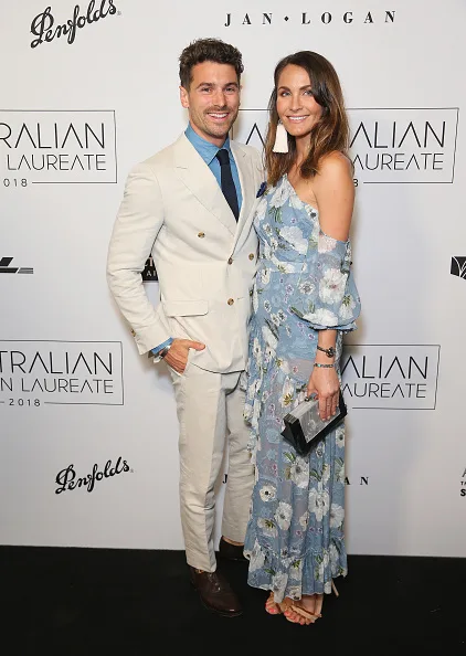 Bachelor laura byrne matty Johnson baby