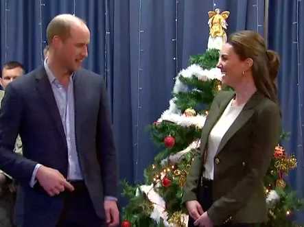 Prince William jokes kate middleton looks like Christmas tree
