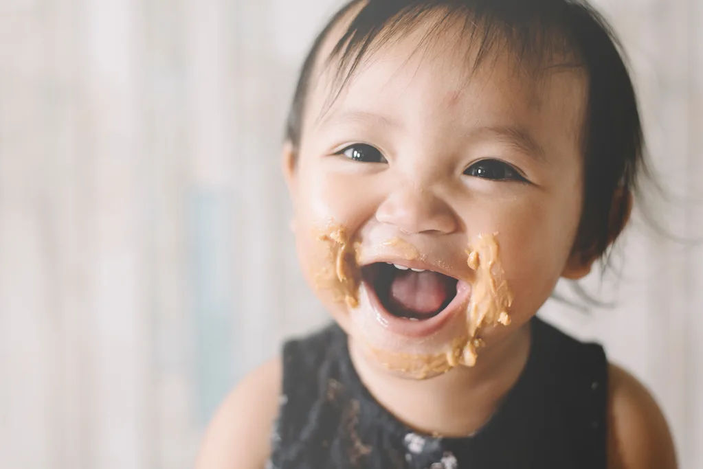 First solids for baby can be a messy business