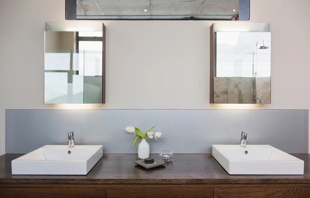 symetry bathroom