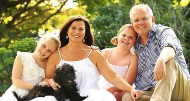 Can you spot the photoshop fail in Scott Morrison’s family portrait?