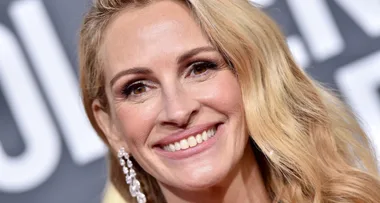 Julia Roberts just chopped her hair short