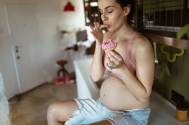 Foods to Avoid in First Month of Pregnancy