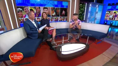 Osher Gunsberg celebrates two year anniversary with wife