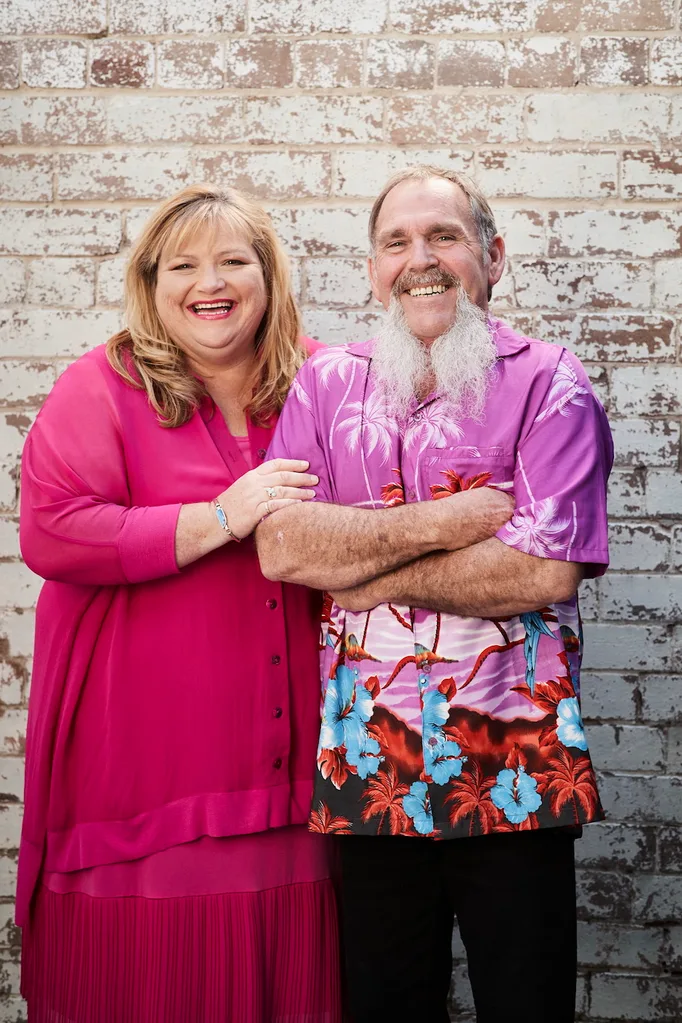 Mark Razz Instant Hotel: Meet Razz and Mark! | New Idea