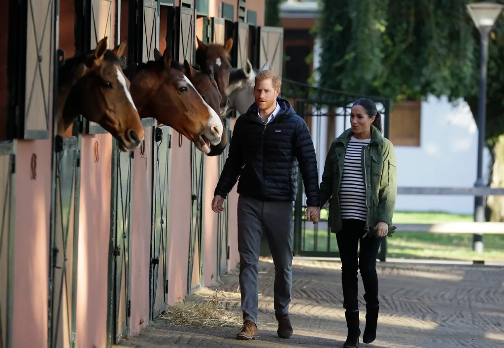 Meghan and Harry stroll in Morocco