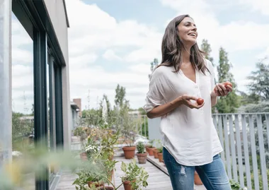 How to grow an edible garden on your balcony