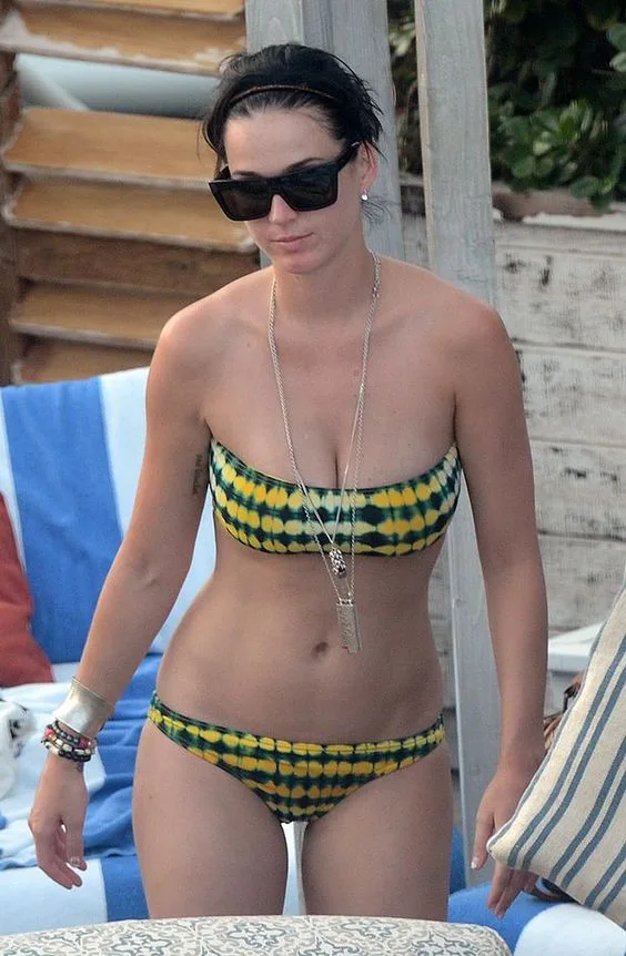 Katy Perry Most Naked Moments