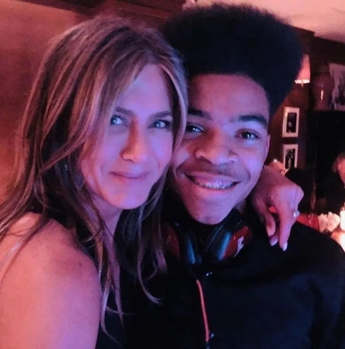 Jennifer Aniston latest pics