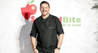 MKR’s Manu Feildel shares spaghetti on date night in cutest snap