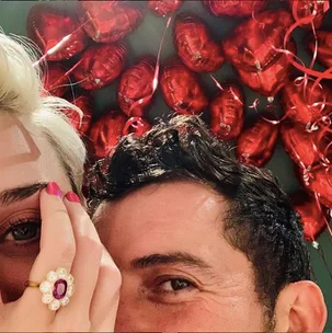 Katy Perry leaves these very thirsty comments all over Orlando Bloom’s Instagram