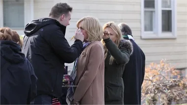 WATCH: Russell and Sienna on Set!