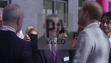WATCH: Prince Harry steps out WITHOUT Meghan Markle ahead of royal baby arrival!