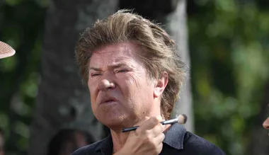 Richard Wilkins shows off ageless look in Queensland