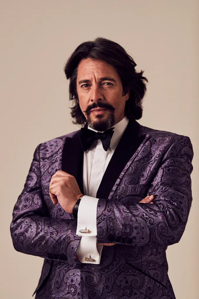 laurence llewelyn bowen