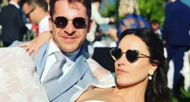 It’s a Rafters reunion! Stars flock to see Jessica McNamee tie the knot