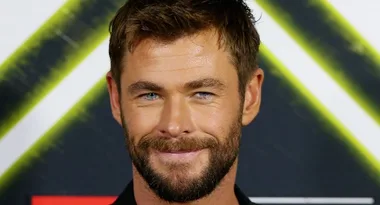 Poor Elsa! Chris Hemsworth’s SMELLY confession