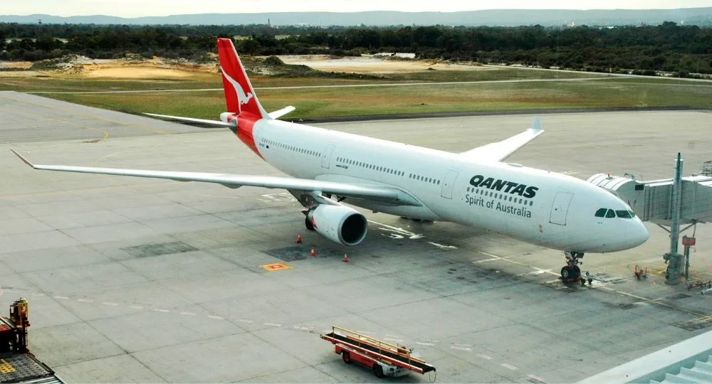 Air Disaster Sunday Night Qantas
