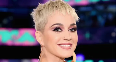 WATCH: Katy Perry’s latest performance leaves fans convinced she is pregnant with her first child