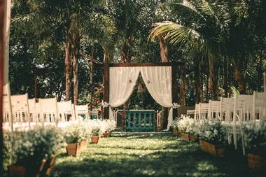 Destination Weddings: Packages, Locations & Ideas