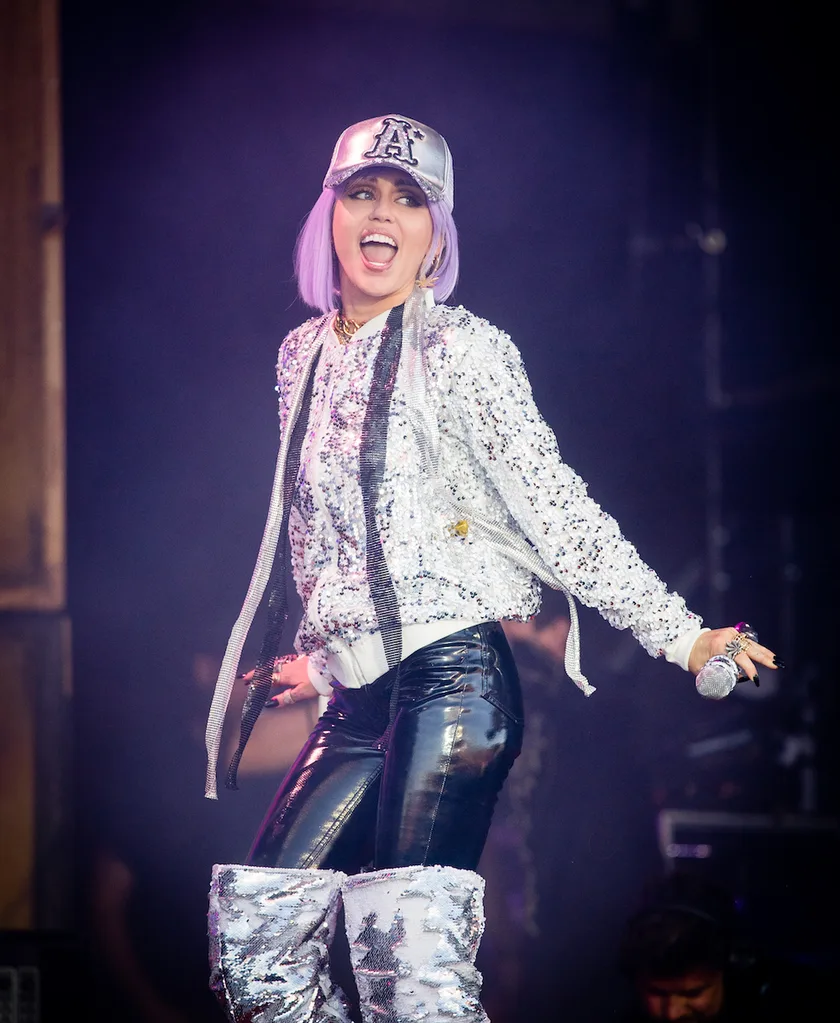 miley cyrus glastonbury festival