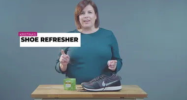 Tea bag in shoes to banish foot odour