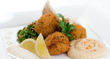 Quick and delicious appetiser ideas for when guests unexpectedly arrive