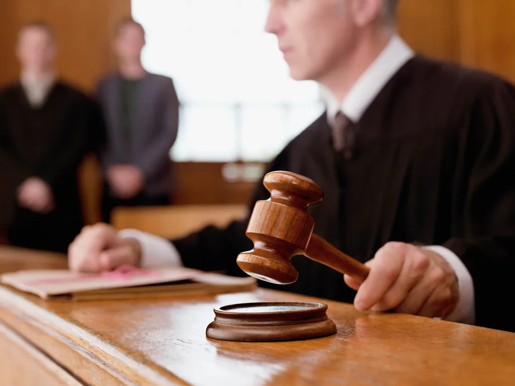 A judge using his judge hammer