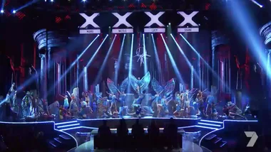Acrobatics group aKrobatiKa get Todd McKenney’s Golden Buzzer