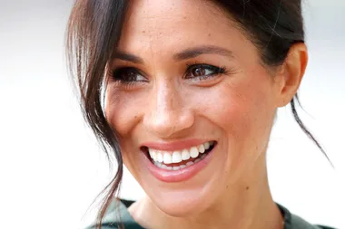 The Truth Behind Meghan Markle’s Legs Controversy