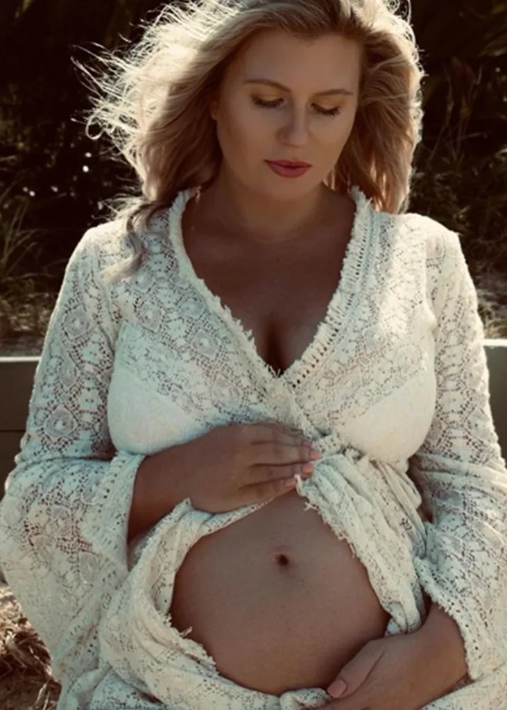 Bridge and Prejudice Tori pregnant