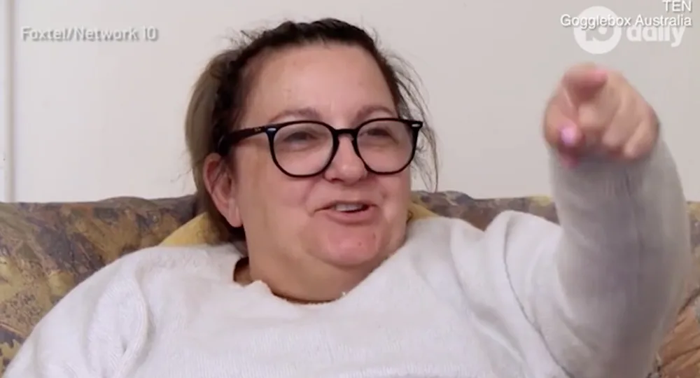 Gogglebox Stars react to Angie Kent Bachelorette