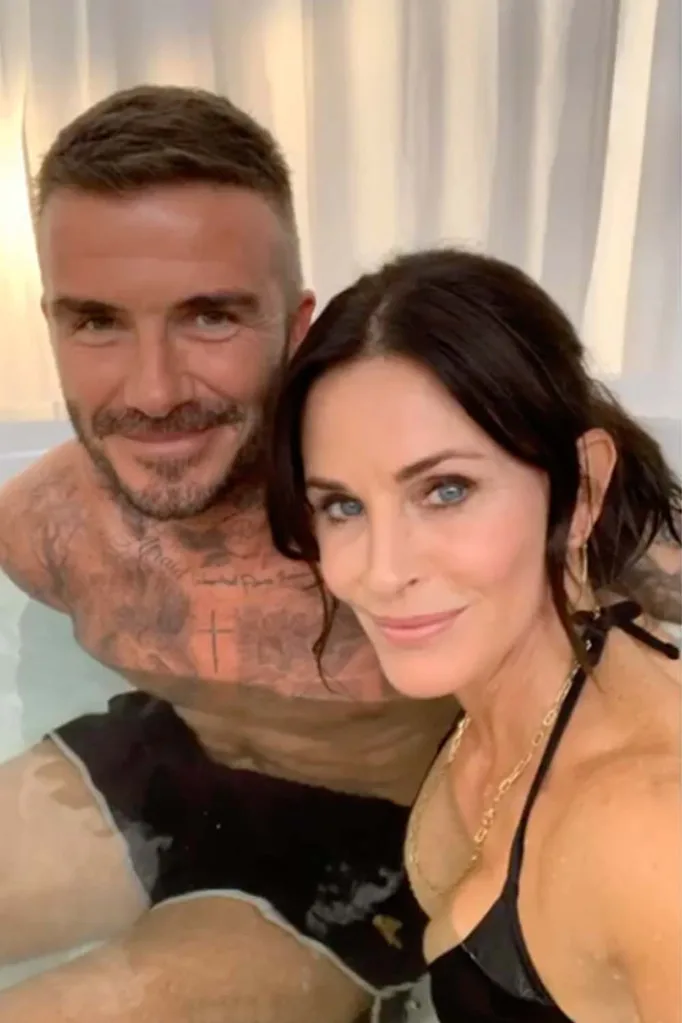 Courtney Cox David Beckham hot tub