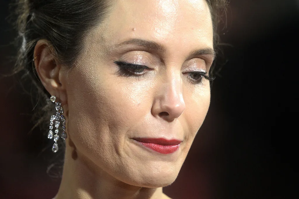 Angelina Jolie