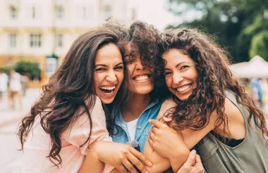 Friends For Life: 15 Friendship Quotes For Your True Friends