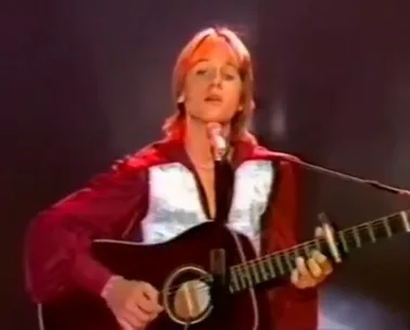 Keith Urban sings Air Supply’s All Out Of Love in 1983