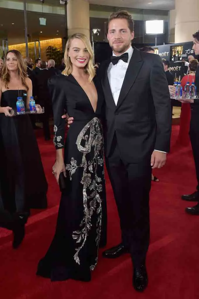 Margot Robbie Tom