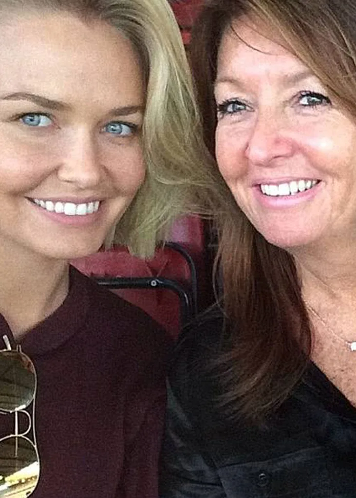 Lara Bingle Worthington