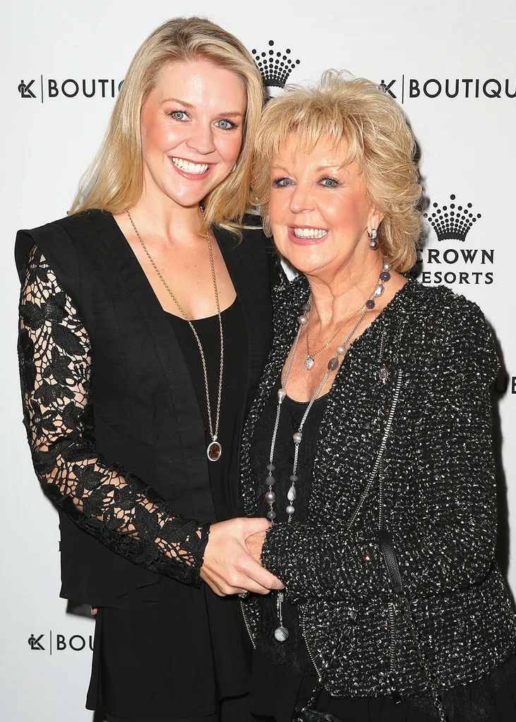 Lauren Newton Patti Newton