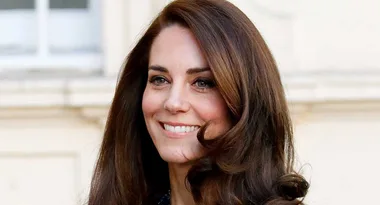 Kate Middleton steps out wearing beautiful Diana hand-me-down