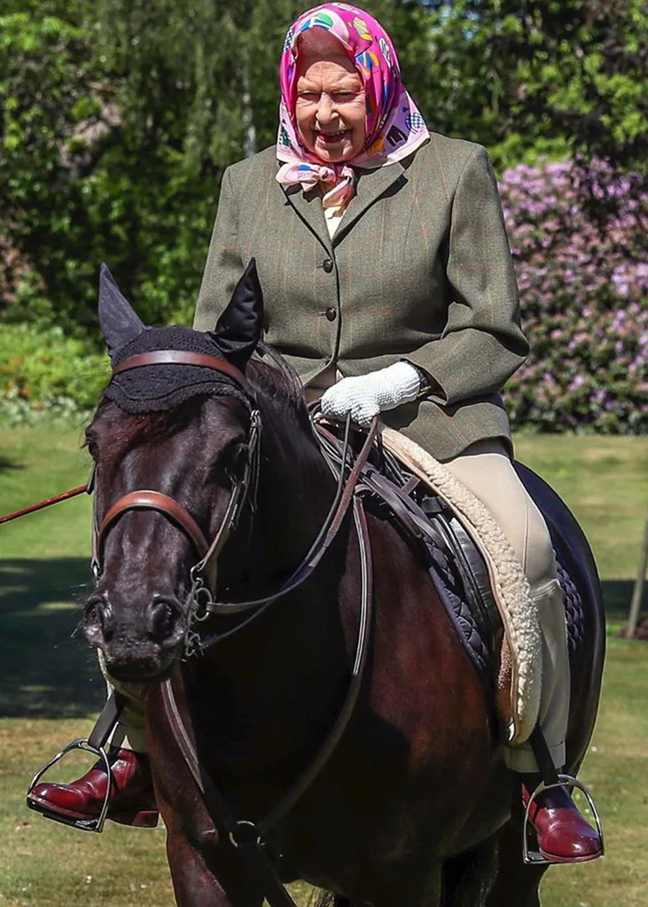 Queen Elizabeth horse riding