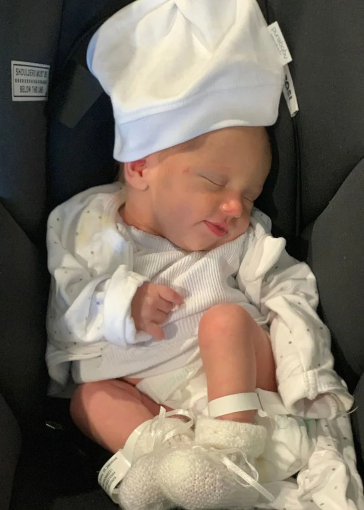 Jasmine and Karl baby Harper