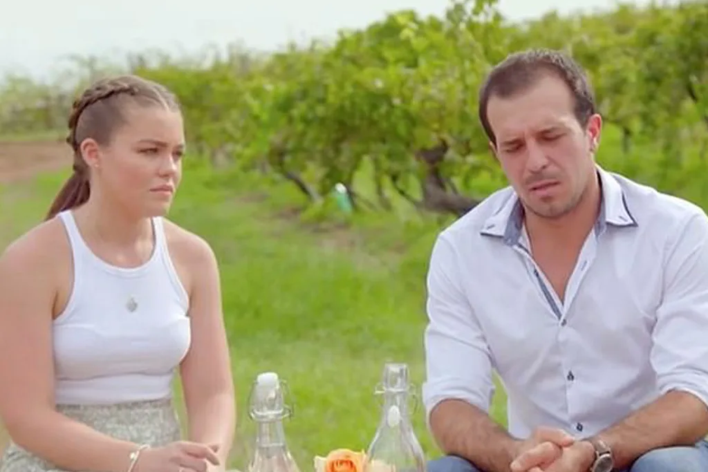 Farmer Wants A Wife Sam